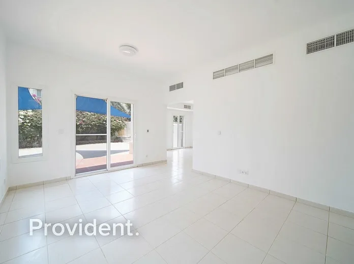 Villa - Provident Estate