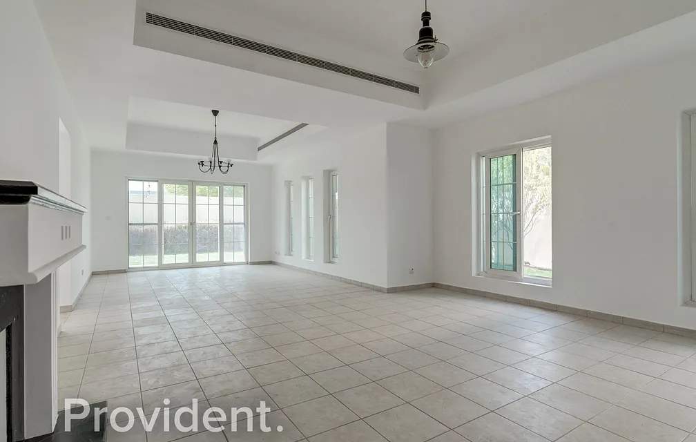 Villa - Provident Estate