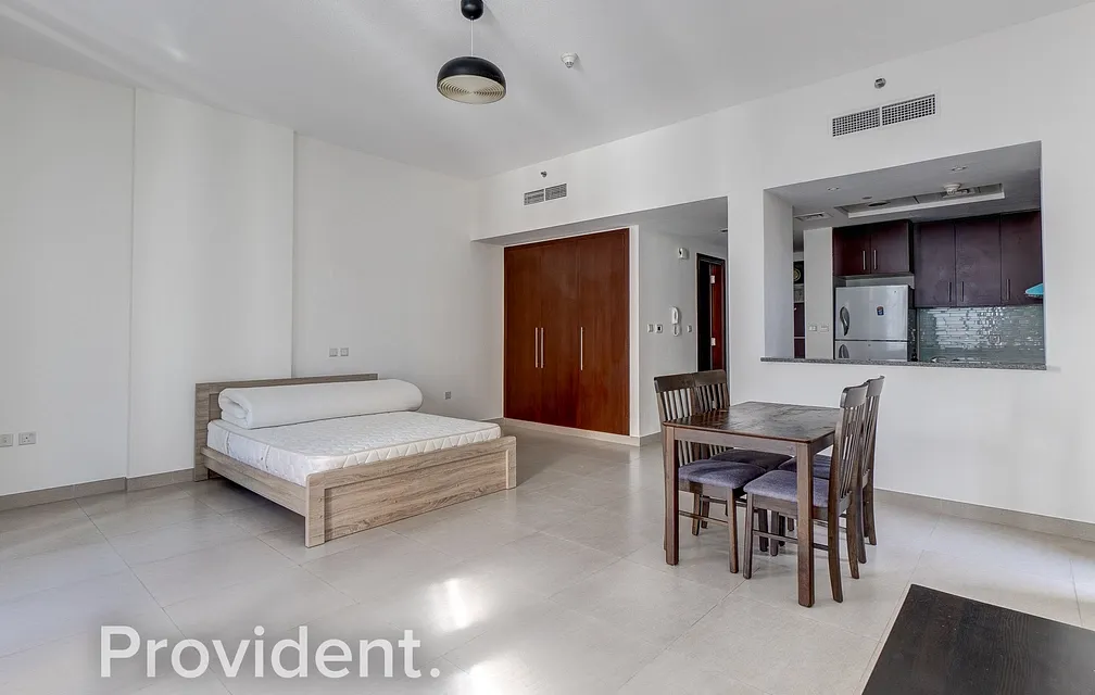 Apartment - Provident Estate