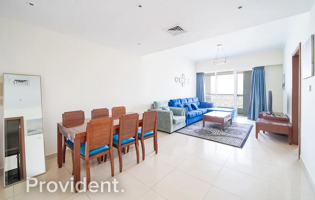 Apartment - Provident Estate