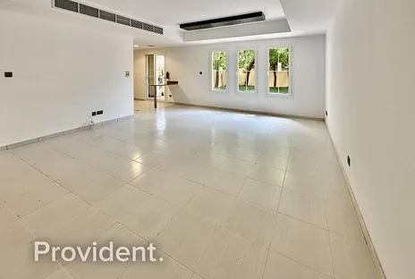 Villa - Provident Estate