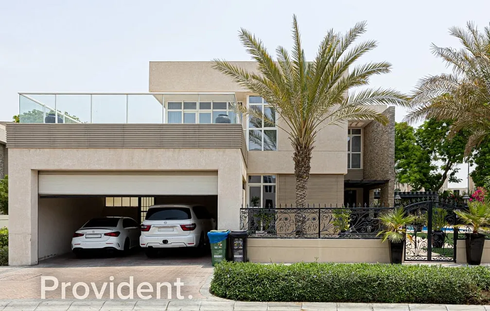Villa - Provident Estate