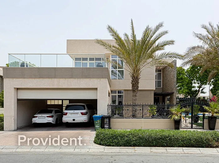 Villa - Provident Estate