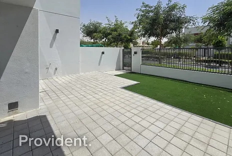 Villa - Provident Estate
