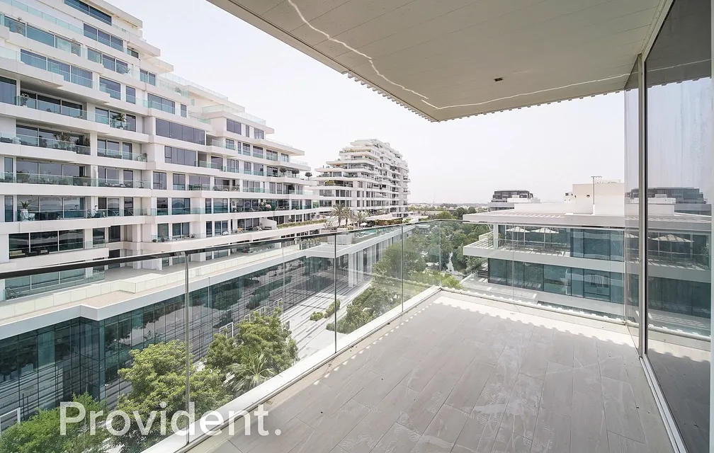 Apartment - Provident Estate