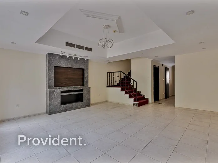 Villa - Provident Estate