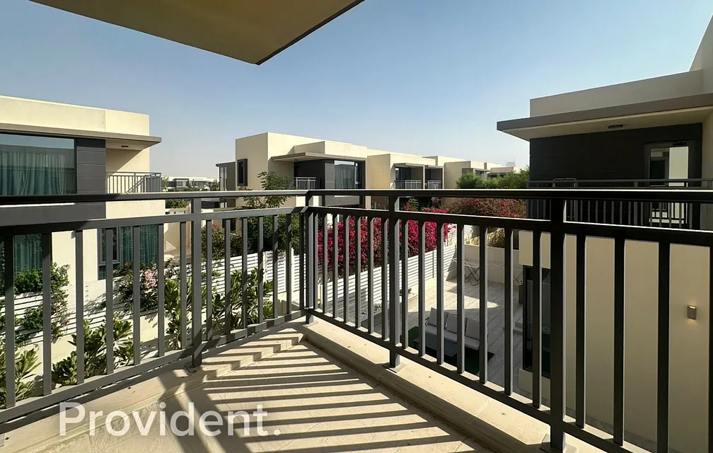 Villa - Provident Estate
