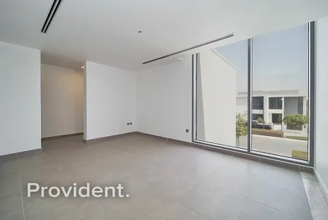 Villa - Provident Estate
