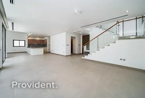 Villa - Provident Estate