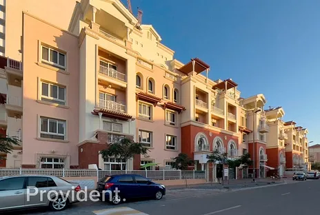Apartment - Provident Estate