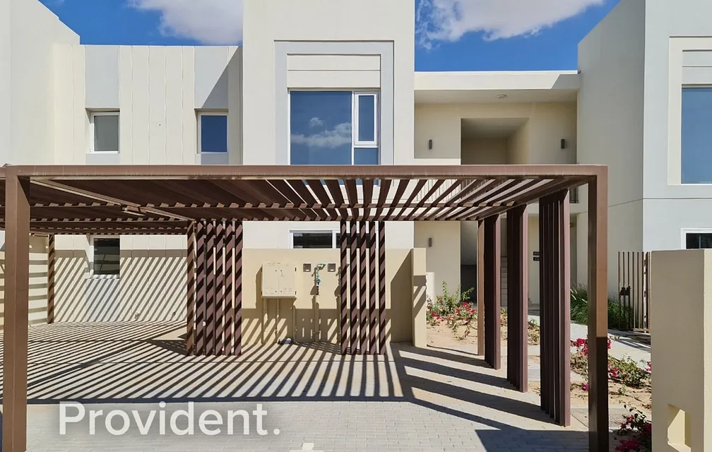 Apartment - Provident Estate