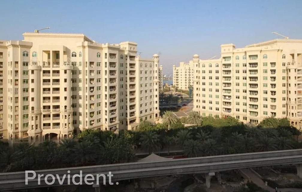 Apartment - Provident Estate