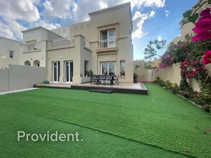 Villa - Provident Estate