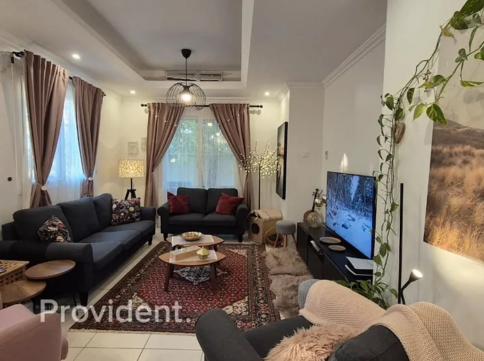 Villa - Provident Estate