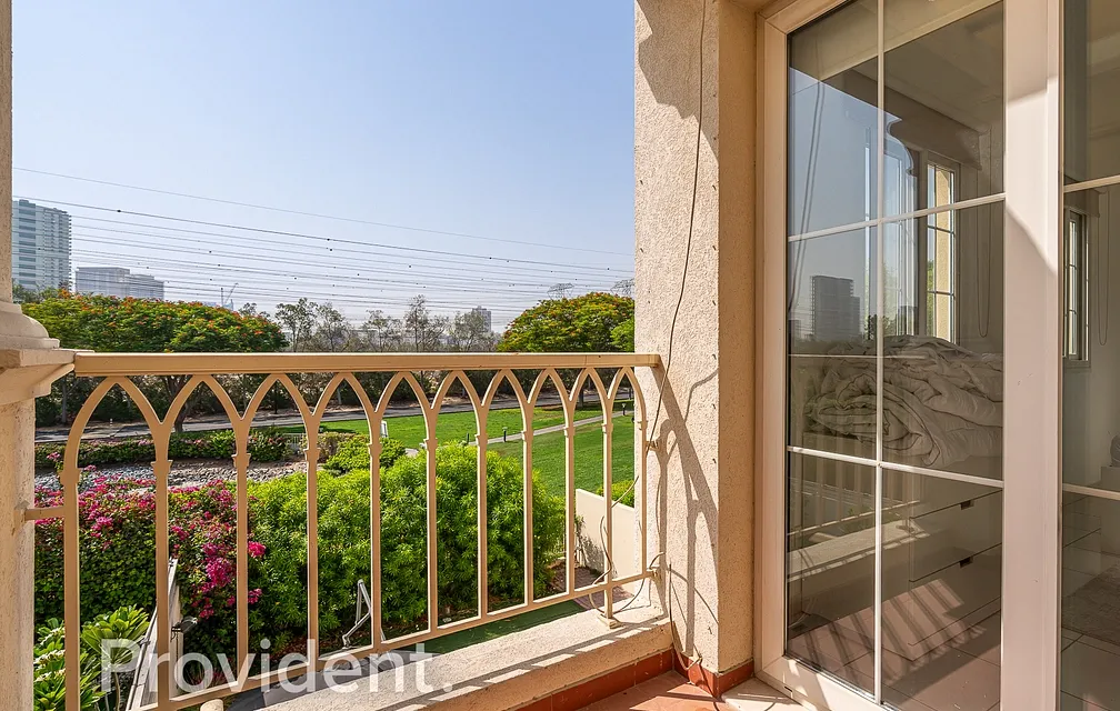 Villa - Provident Estate