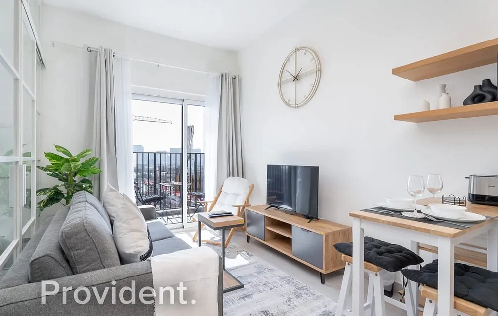Apartment - Provident Estate