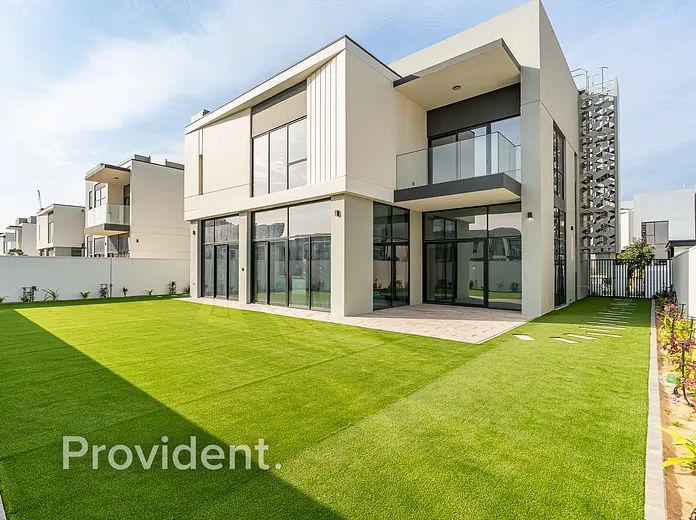 Villa - Provident Estate