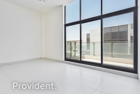 Villa - Provident Estate