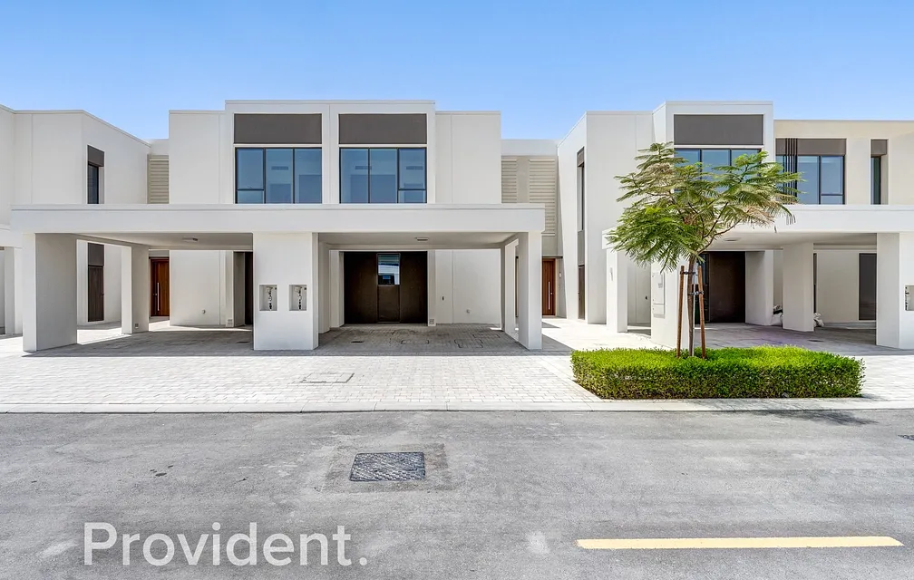 Villa - Provident Estate