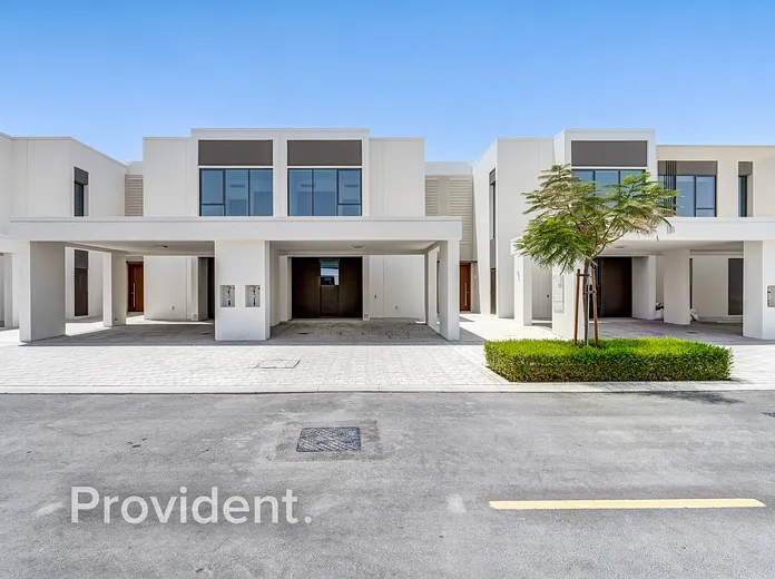 Villa - Provident Estate
