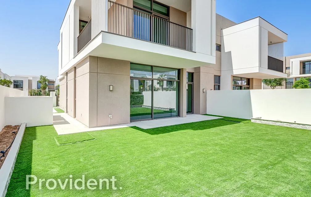 Villa - Provident Estate