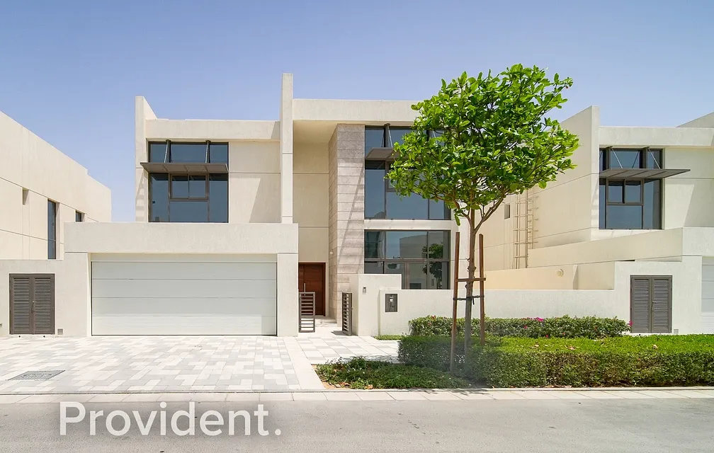 Villa - Provident Estate
