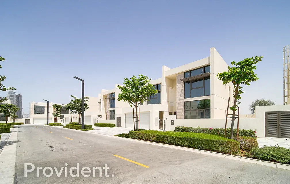 Villa - Provident Estate