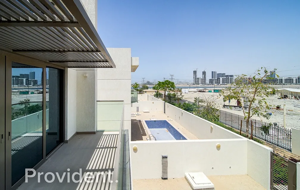 Villa - Provident Estate