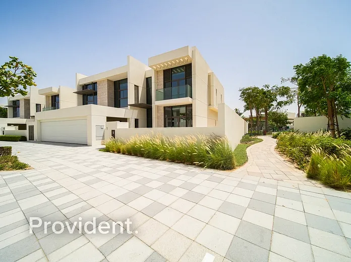 Villa - Provident Estate