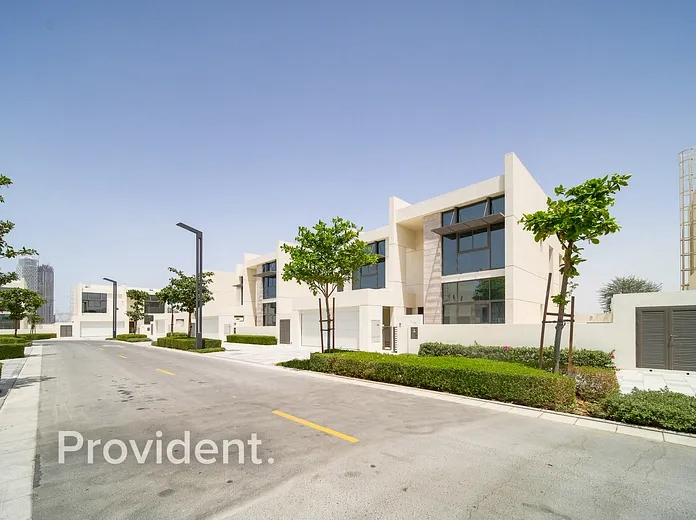 Villa - Provident Estate