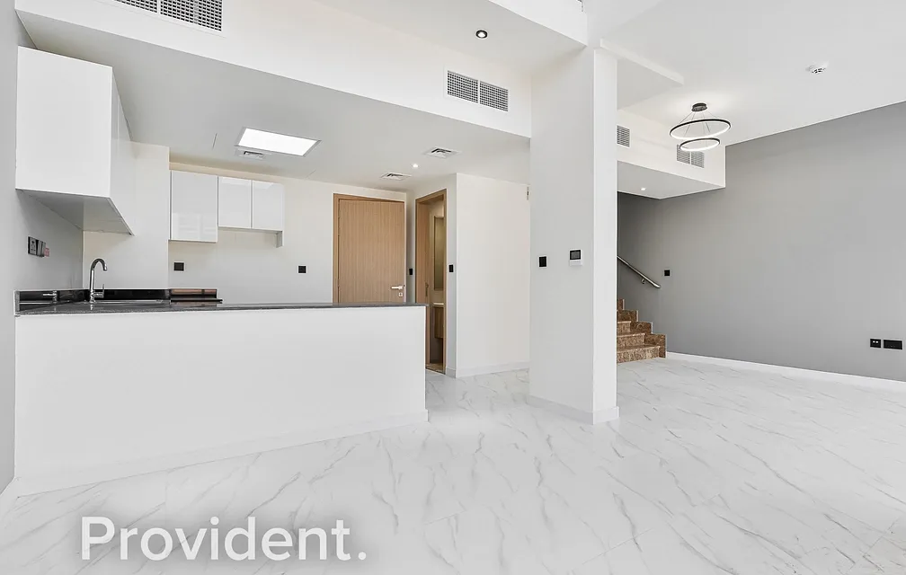 Villa - Provident Estate