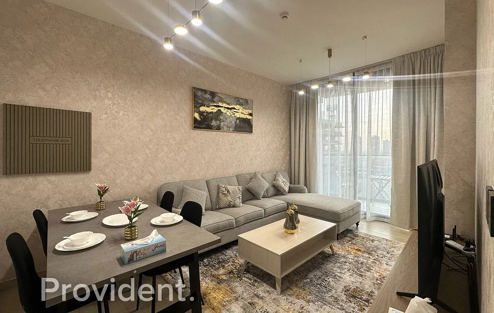 Apartment - Provident Estate