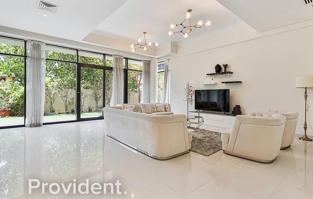 Villa - Provident Estate
