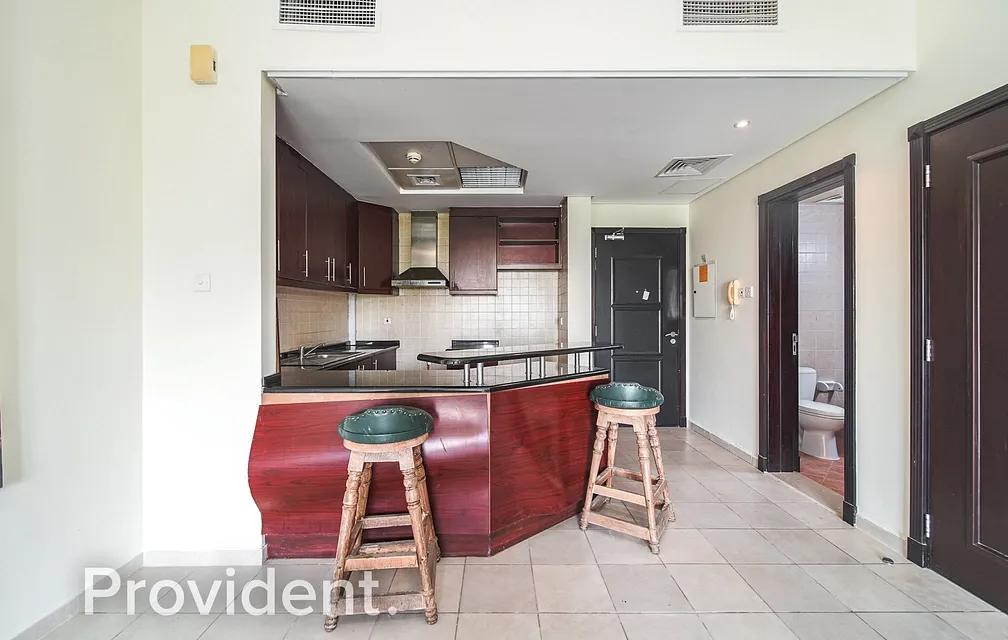 Apartment - Provident Estate