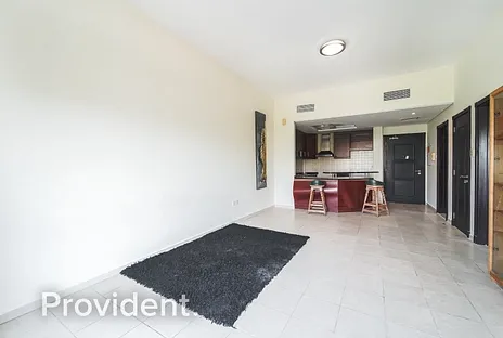 Apartment - Provident Estate