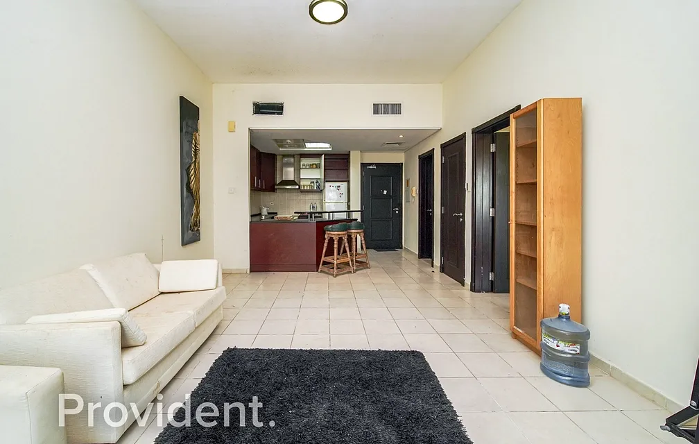 Apartment - Provident Estate