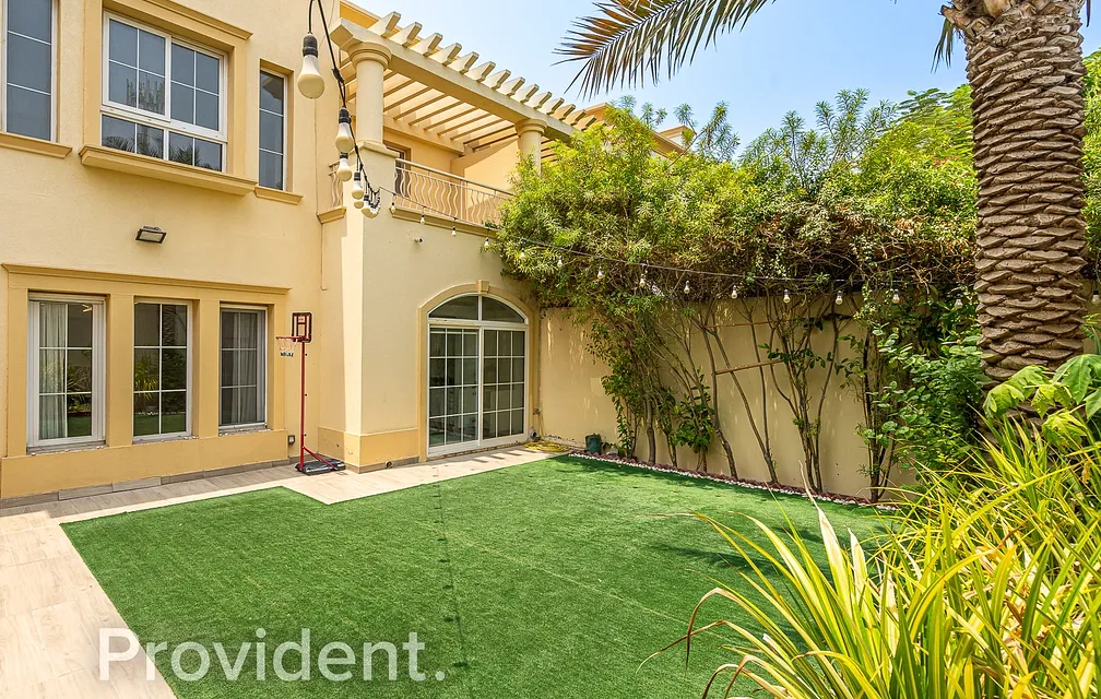 Villa - Provident Estate