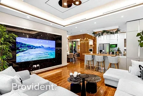 Villa - Provident Estate