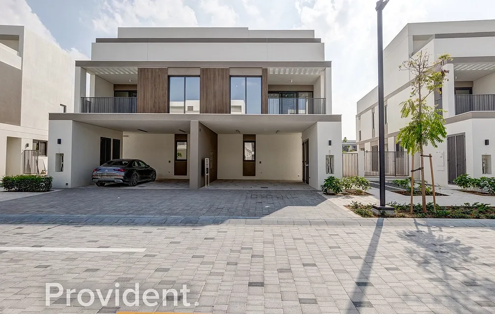 Villa - Provident Estate