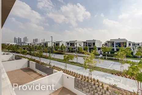 Villa - Provident Estate