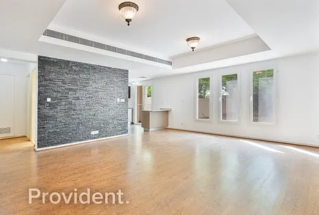 Villa - Provident Estate