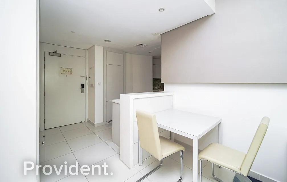 Apartment - Provident Estate