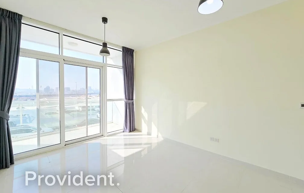 Apartment,Studio - Provident Estate