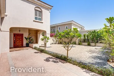 Villa - Provident Estate