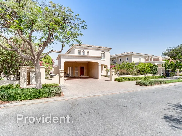Villa - Provident Estate