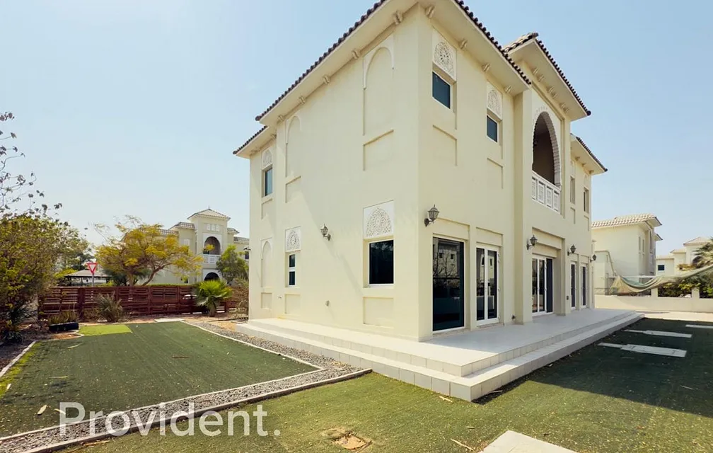 Villa - Provident Estate
