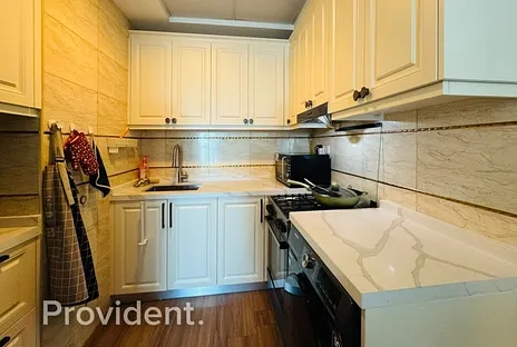 Apartment - Provident Estate