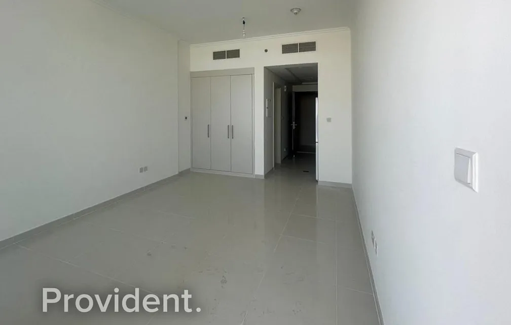 Apartment,Studio - Provident Estate