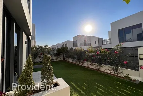 Villa - Provident Estate