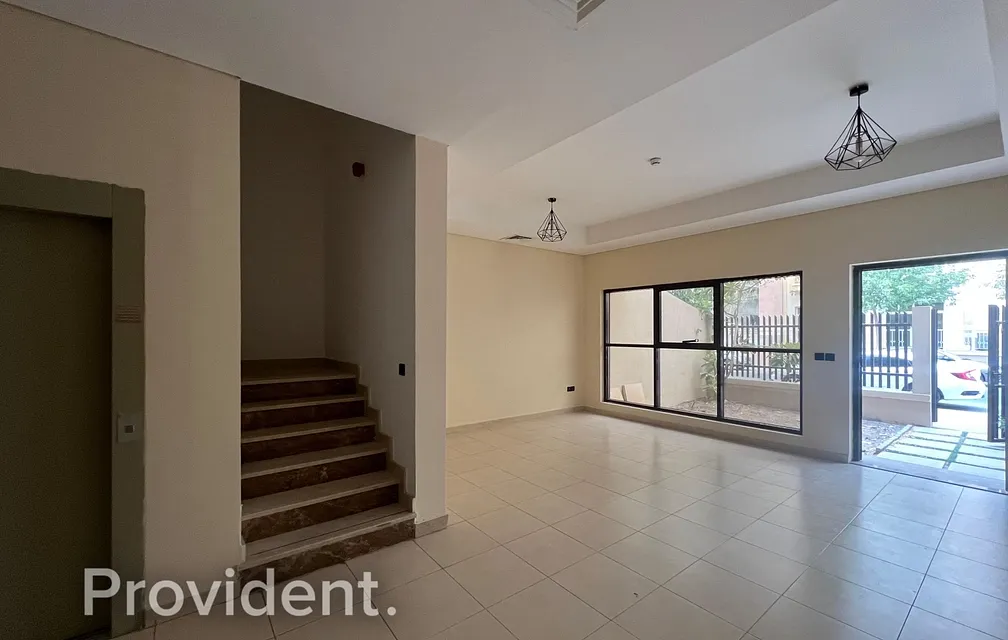 Villa - Provident Estate